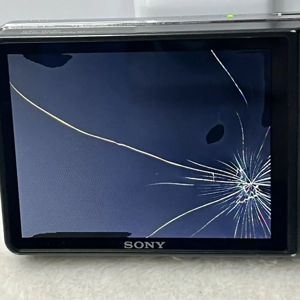 SONY Cybershot DSC-W230 12.1MP Black Digital Camera Extras Powers On For Parts
